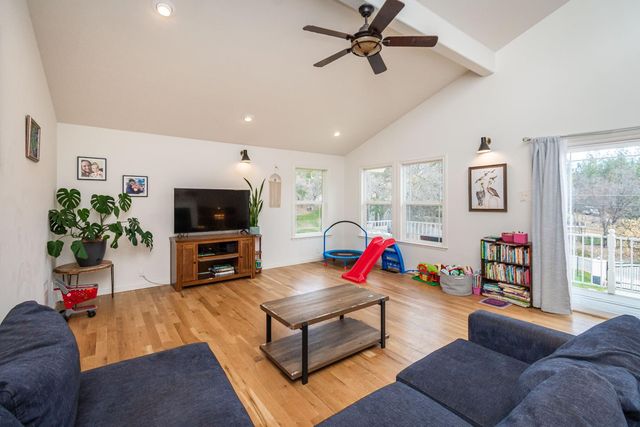 17877 Alexandra Way, Grass Valley, CA 95949