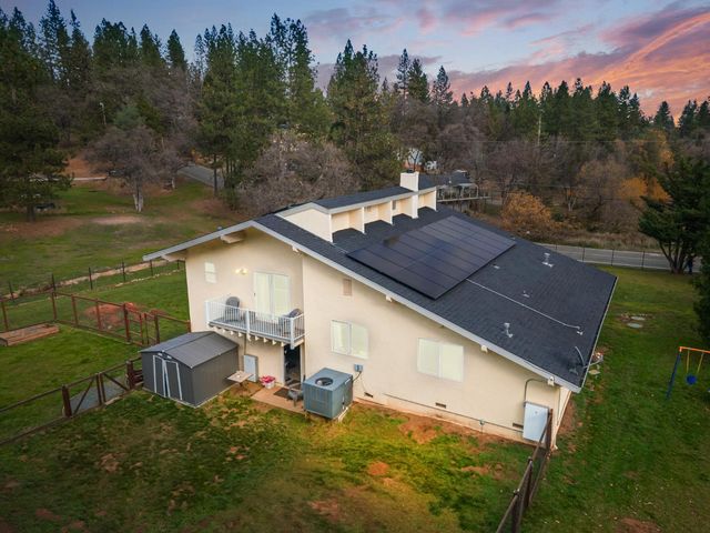 17877 Alexandra Way, Grass Valley, CA 95949