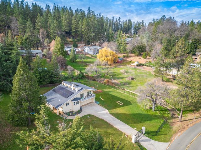 17877 Alexandra Way, Grass Valley, CA 95949