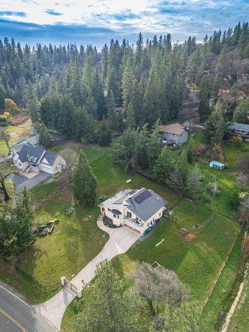17877 Alexandra Way, Grass Valley, CA 95949