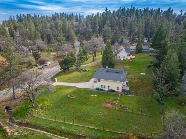 17877 Alexandra Way, Grass Valley, CA 95949