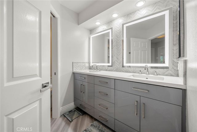 28671 Walnut Grove, Mission Viejo, CA 92692