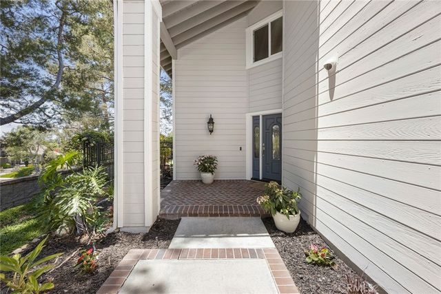 28671 Walnut Grove, Mission Viejo, CA 92692