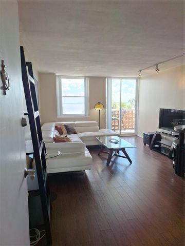 4015 BAYSHORE BOULEVARD 4A, Tampa, FL 33611