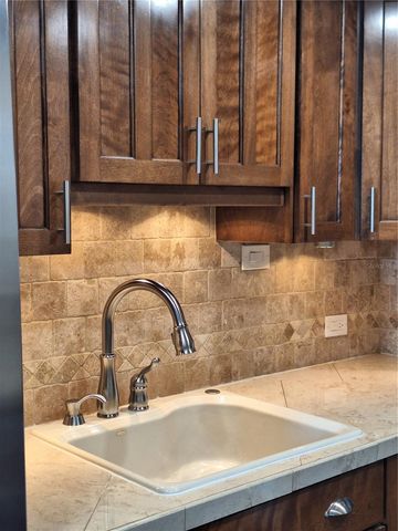 4015 BAYSHORE BOULEVARD 4A, Tampa, FL 33611