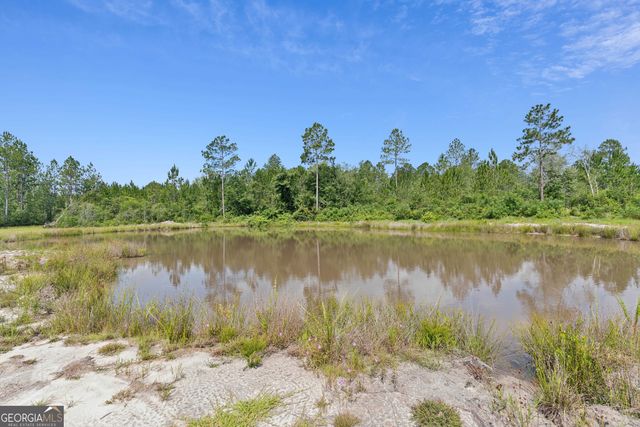 6064 S Us Highway 301, Jesup, GA 31546