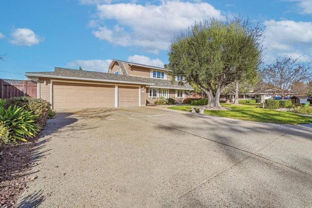 19319 Falmouth Court, Saratoga, CA 95070