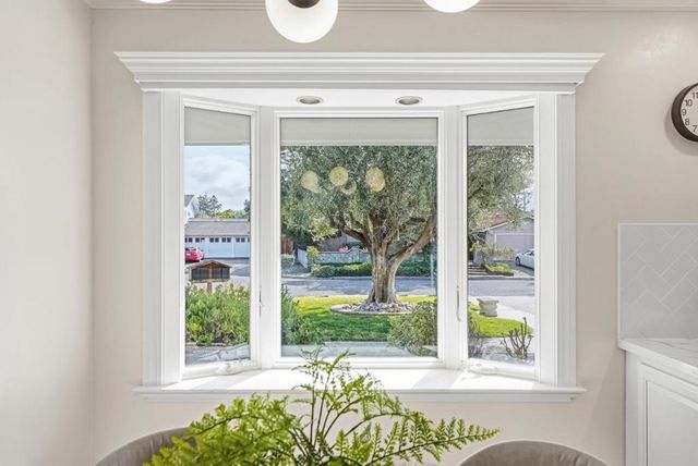 19319 Falmouth Court, Saratoga, CA 95070