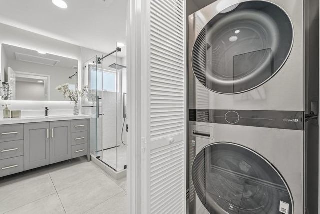 19319 Falmouth Court, Saratoga, CA 95070