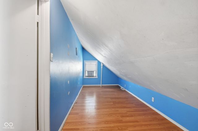 1047 N Berwick Avenue, Indianapolis, IN 46222