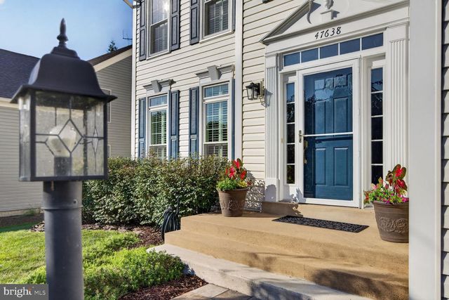 47638 RHYOLITE PL, Sterling, VA 20165