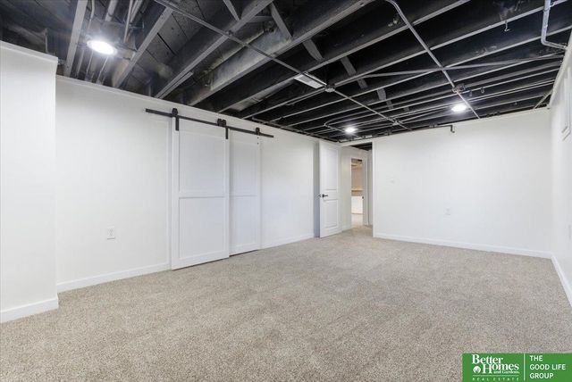 2714 Whitmore Street, Omaha, NE 68112