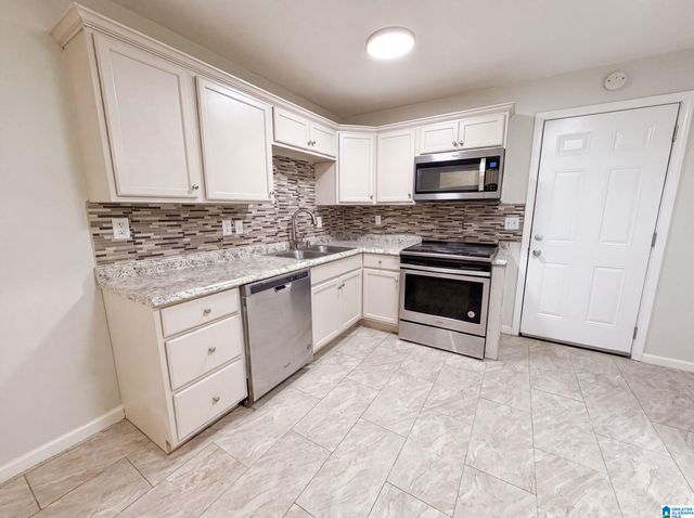 405 ANNIE LEE ROAD, Trussville, AL 35173