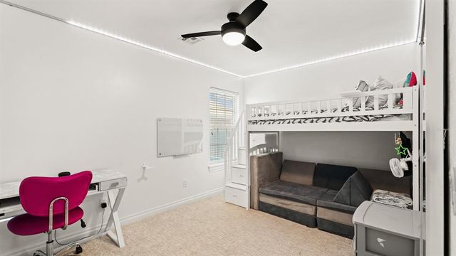 1507 NW 13th Place, Moore, OK 73170