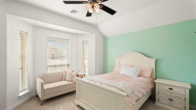 1507 NW 13th Place, Moore, OK 73170