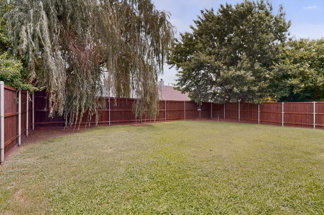 9756 Old Field Drive, Mckinney, TX 75072