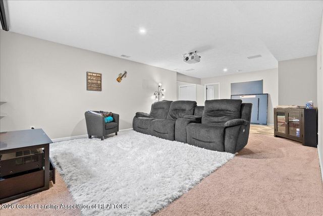 10602 Ballinalee Lane, Grand Ledge, MI 48837