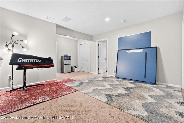 10602 Ballinalee Lane, Grand Ledge, MI 48837