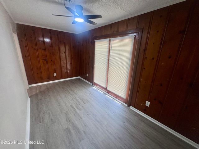 128 Colebrook Avenue, Jackson, MS 39209