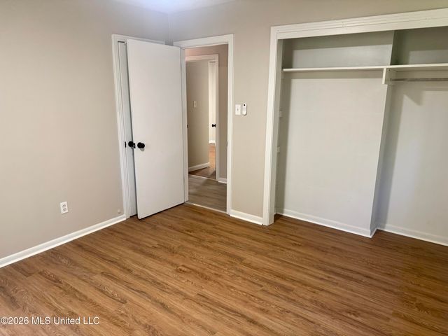 128 Colebrook Avenue, Jackson, MS 39209
