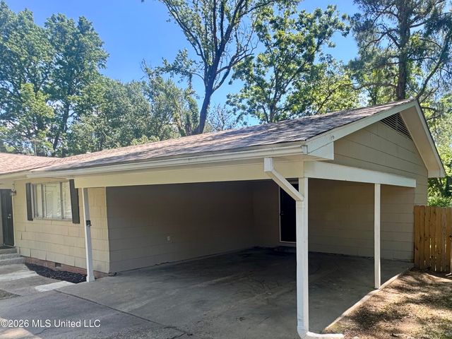 128 Colebrook Avenue, Jackson, MS 39209