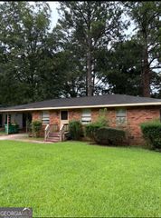 1147 Evelyn Drive 0, Forest Park, GA 30297