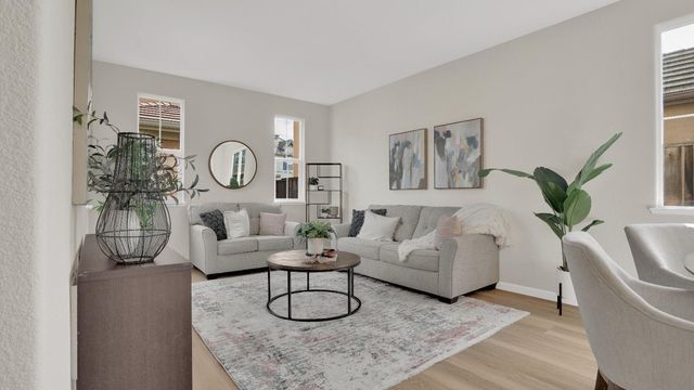 17125 Laurel Oak Ln, Lathrop, CA 95330