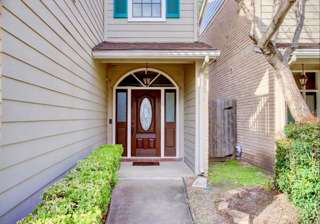 2220 Bering Drive 6, Houston, TX 77057