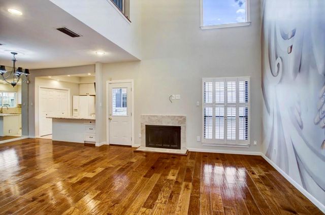 2220 Bering Drive 6, Houston, TX 77057