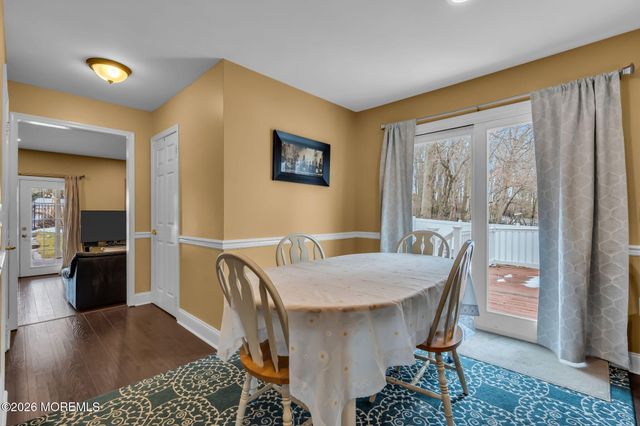 250 Bartley Road, Jackson, NJ 08527