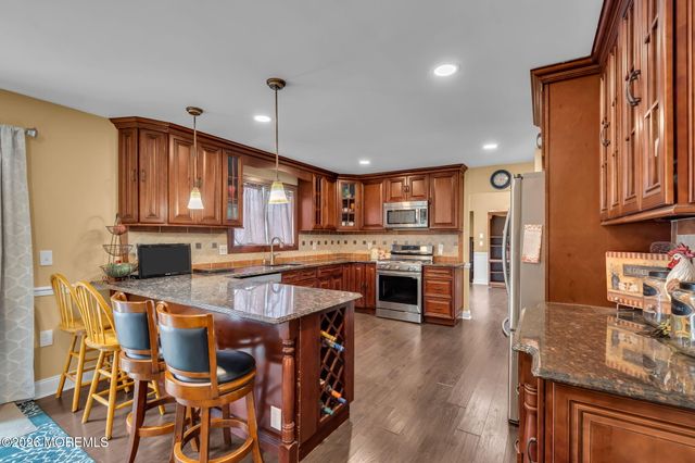 250 Bartley Road, Jackson, NJ 08527