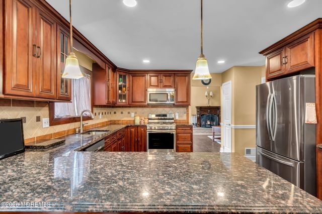 250 Bartley Road, Jackson, NJ 08527