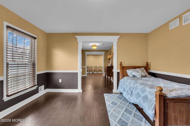 250 Bartley Road, Jackson, NJ 08527