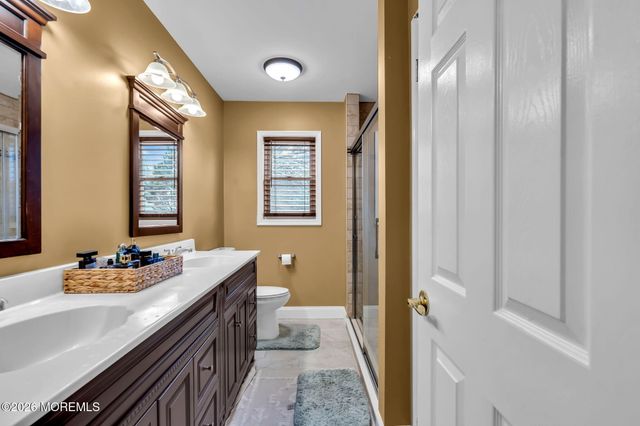 250 Bartley Road, Jackson, NJ 08527