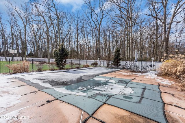 250 Bartley Road, Jackson, NJ 08527