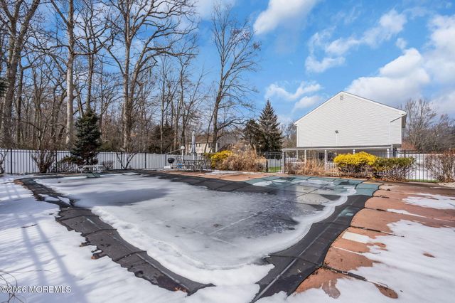 250 Bartley Road, Jackson, NJ 08527