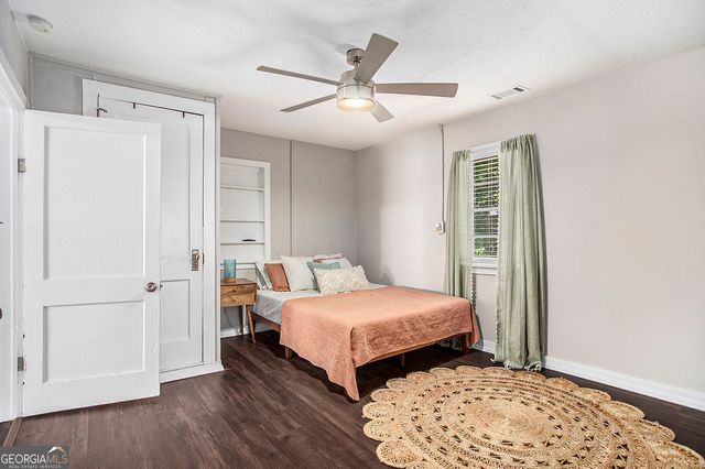 1298 Irwin Bridge Road NW, Conyers, GA 30012