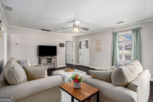 1298 Irwin Bridge Road NW, Conyers, GA 30012