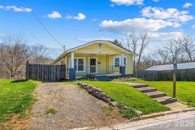 100 Bradley Street, Asheville, NC 28806