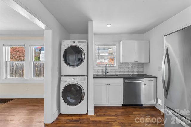 100 Bradley Street, Asheville, NC 28806