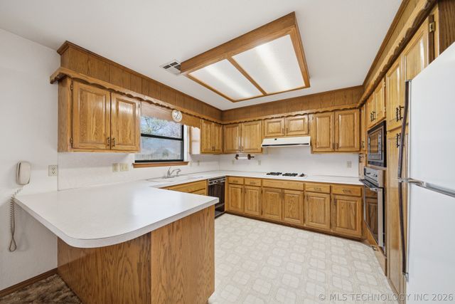 342 S Main Street, Kellyville, OK 74039