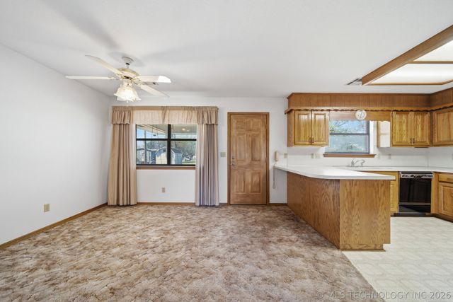 342 S Main Street, Kellyville, OK 74039