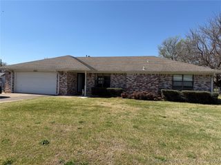 342 S Main Street, Kellyville, OK 74039