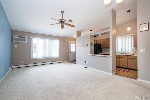 61957 Ticonderoga Drive 1, South Lyon, MI 48178