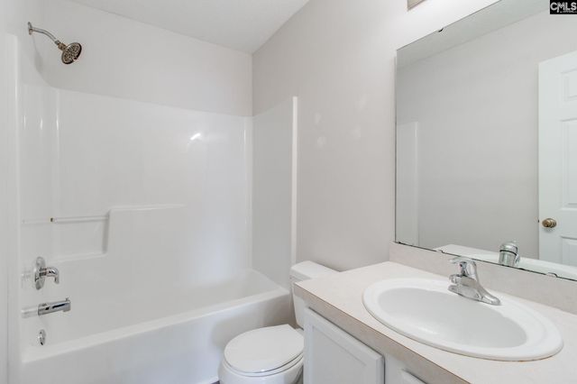 229 Keystone Drive, Hopkins, SC 29061