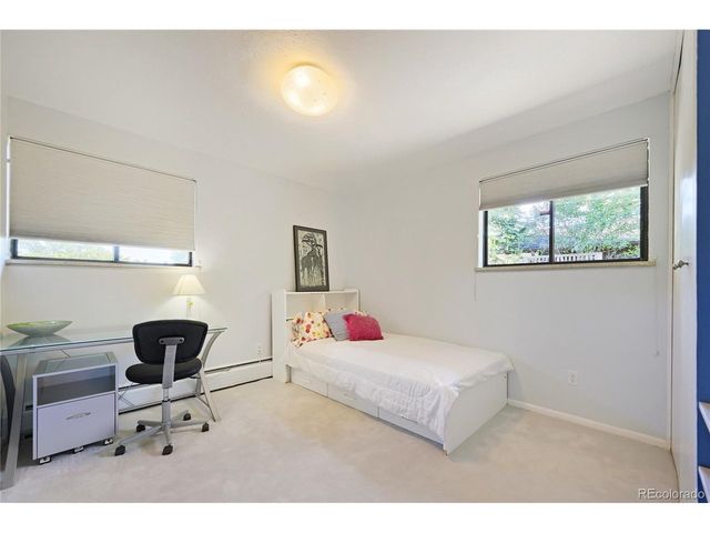 325 Mohawk Dr, Boulder, CO 80303