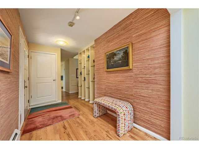 325 Mohawk Dr, Boulder, CO 80303