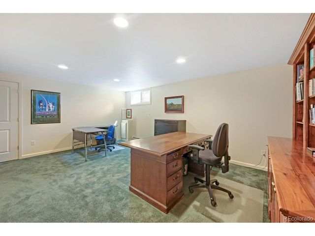 325 Mohawk Dr, Boulder, CO 80303
