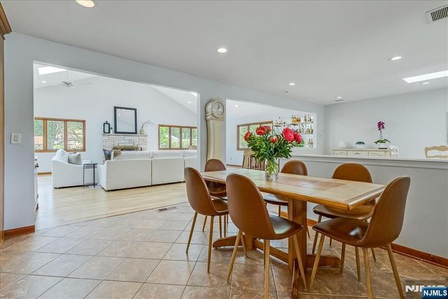 670 Swathmore Lane, Paramus, NJ 07652