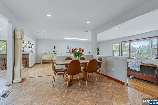 670 Swathmore Lane, Paramus, NJ 07652